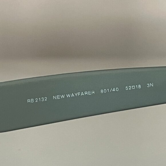 Ray-Ban New Wayfarer RETIRED - Picture 7 of 10